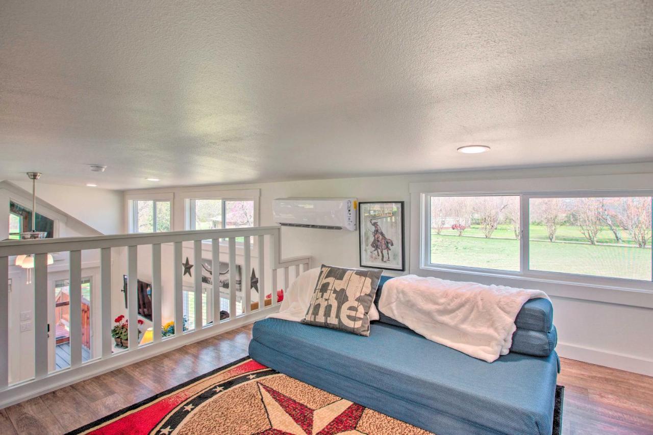 Cozy Mckinney Tiny Home With Porch And Fire Pit! Exteriér fotografie